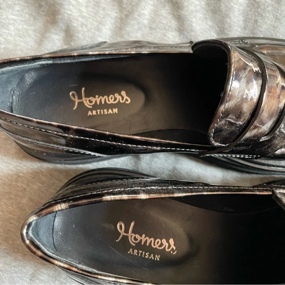 Homers Artisan patten leather loafer size 40